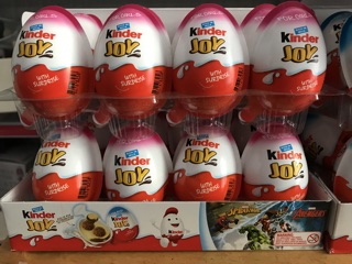 Combo 16 quả Socola trứng đồ chơi Kinder Joy
