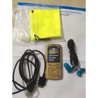 Combo máy nghe nhạc sony+tai nghe sony nc033