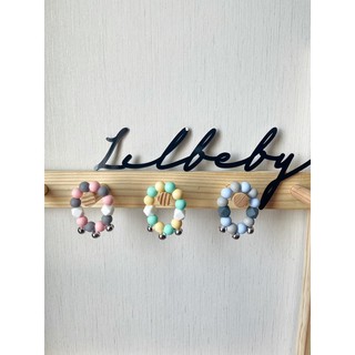 Vòng tay gặm nướu silicon có chuông an toàn cho bé