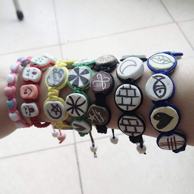 Vòng tay gốm handmade