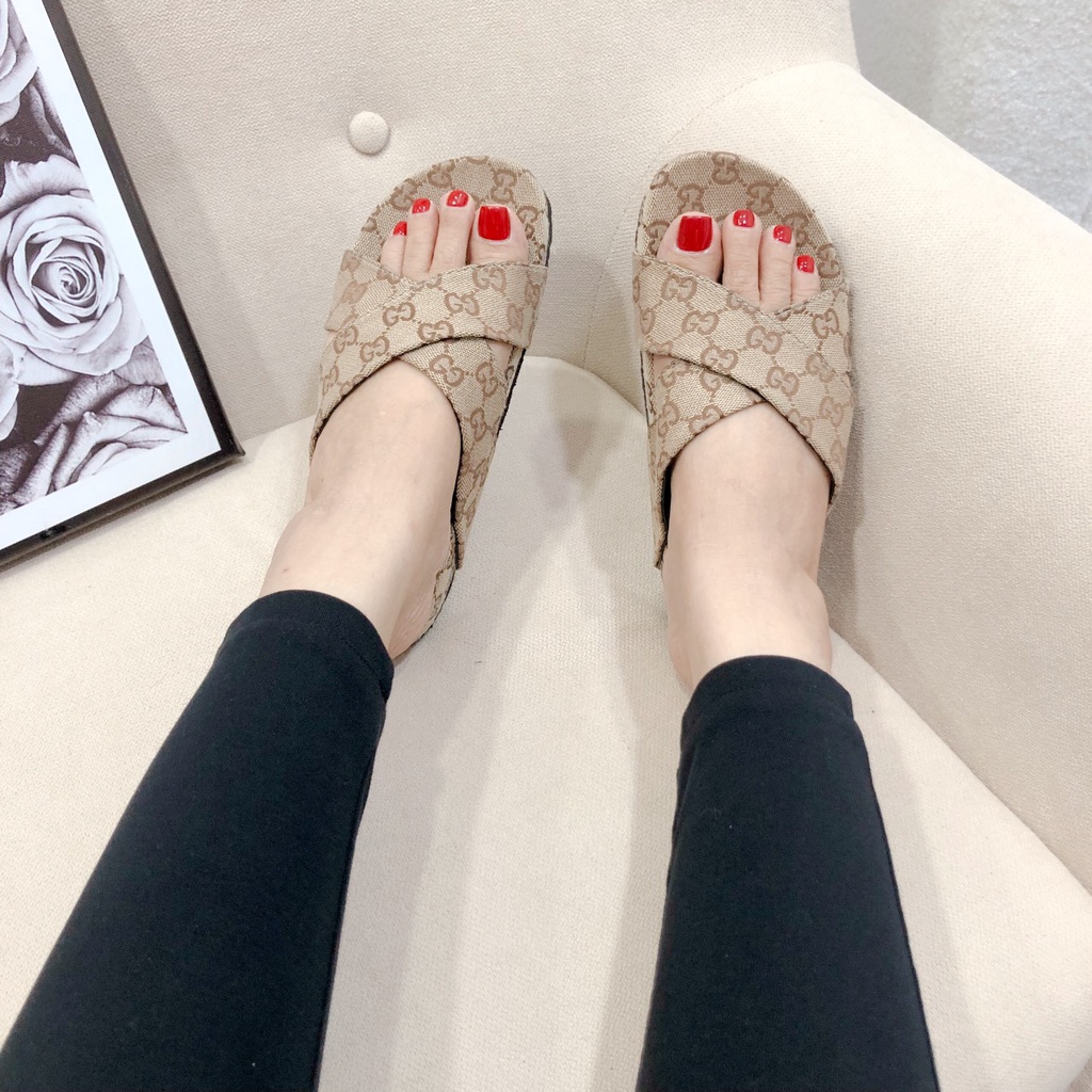 Dép Gucc 2p quai đôi chéo đế lõm siêu HOT chất Canvas siêu bền đi cực êm - Chị Chảnh Store
