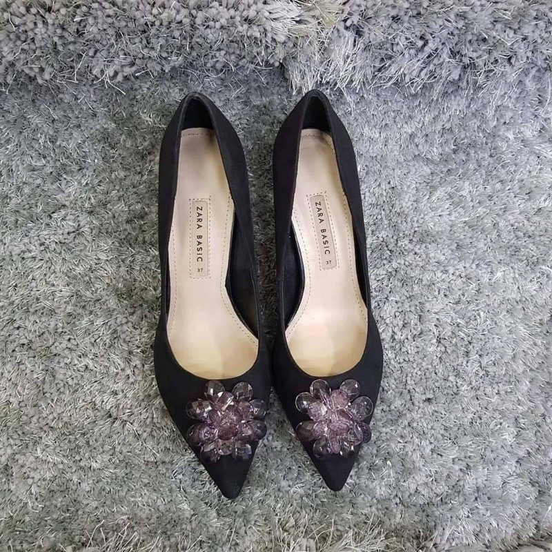 Giày cao gót Zara xuất dư