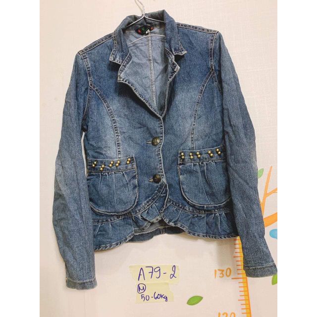 Áo khoác jean size M - đính hạt & bèo nhẹ. A79