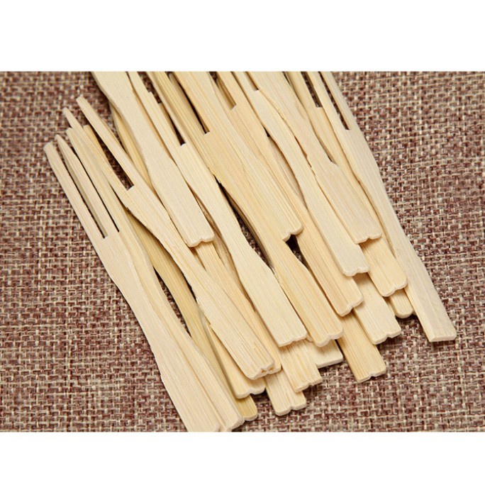 Sỉ 10 Nĩa Tre Sử Dụng Một Lần 100 cái