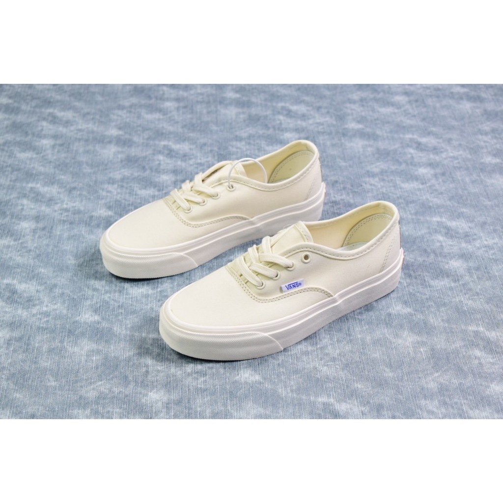 【Giá đặc biệt】Giày Vans Vault OG Authentic LX Couple Shoes