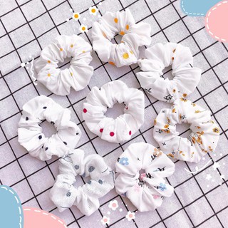 Chun buộc tóc scrunchies hoa cúc trắng