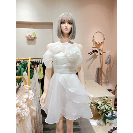 Váy đầm đi tiệc organza kết hoa hồng cúp ngực lệch vai dáng xòe 3 tầng sexy hotgirl party bar tiệc cưới