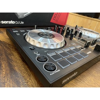 Bàn DJ Controller DDJ-SB3 (Pioneer DJ) sử dụng Serato DJ
