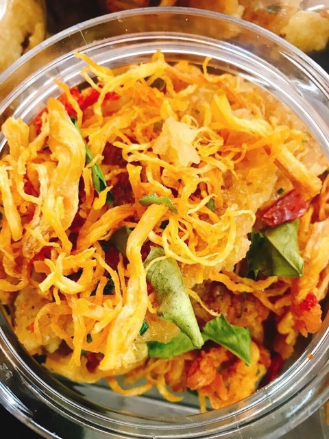 1KG KHÔ GÀ LÁ CHANH siêu ngon | BigBuy360 - bigbuy360.vn