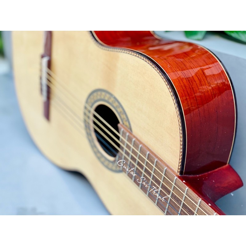 Đàn Guitar Classic Chính Hãng ST.Real Guitar Sài Thành Mã ST-C15 chất liệu gỗ thịt có ty chỉnh cần