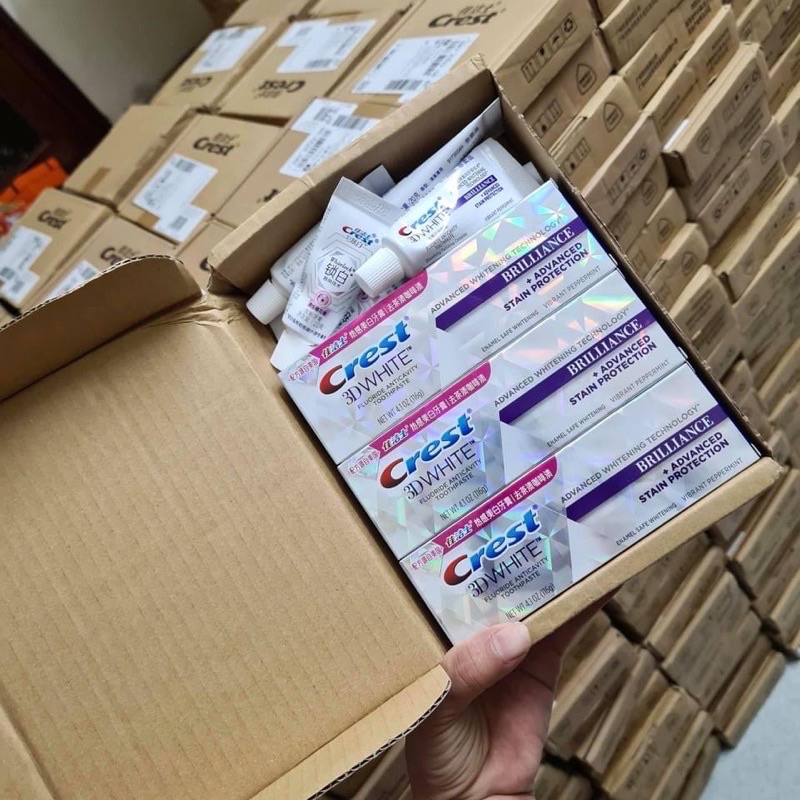 Kem đánh răng trắng răng CREST 3D White Brilliance làm trắng răng vượt trội hàng chuẩn công nghệ Hoa Kỳ