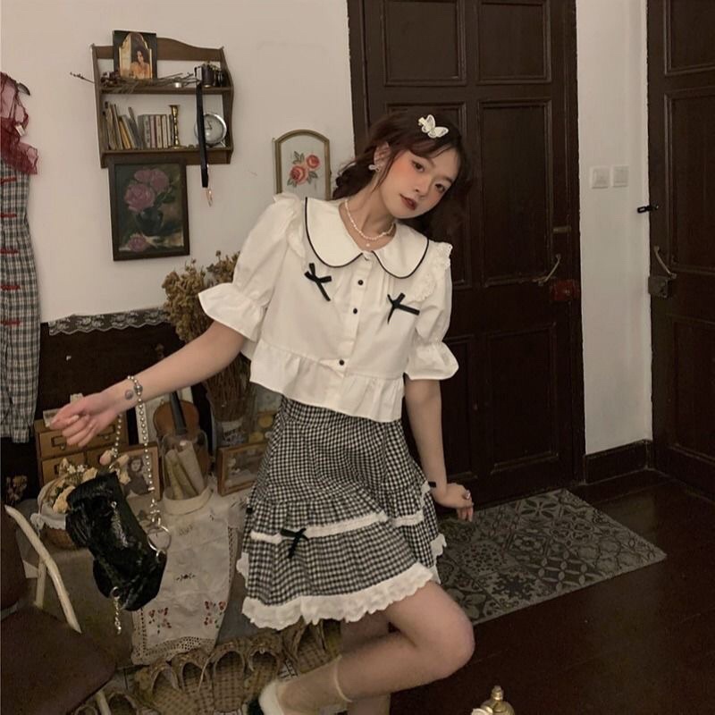 Áo sơ mi dáng croptop tay ngắn bồng phong cách Hàn Quốc mã QD066