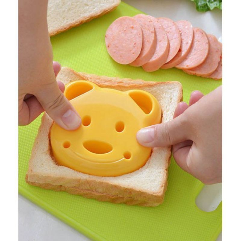 1 Khuôn Làm Bánh Mì sandwich Hình Gấu Hoạt Hình DIY