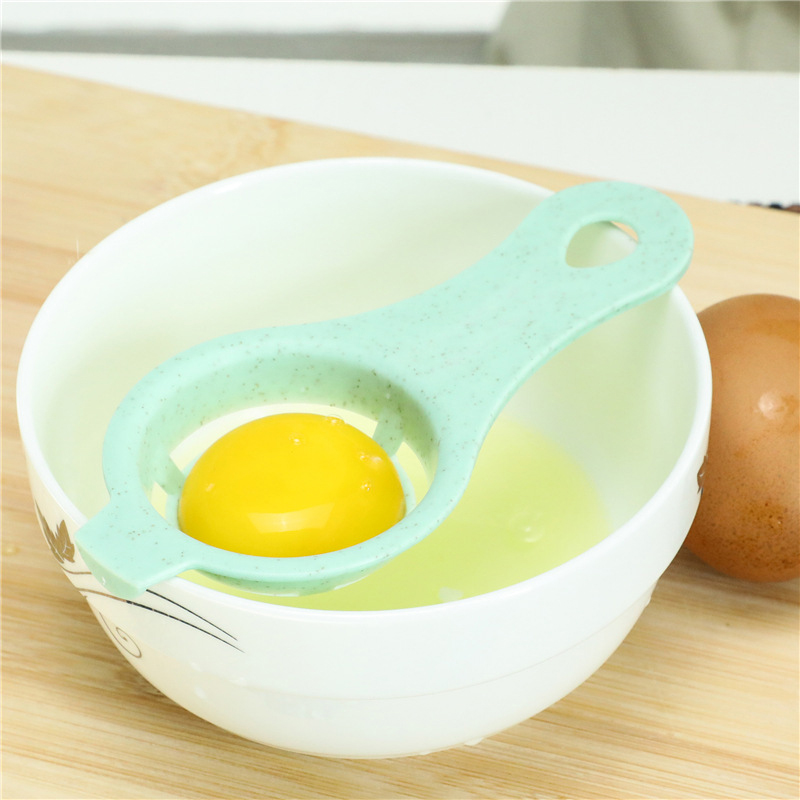 Dụng Cụ Tách Lòng Đỏ Trứng Bằng Nhựa 4 Màu