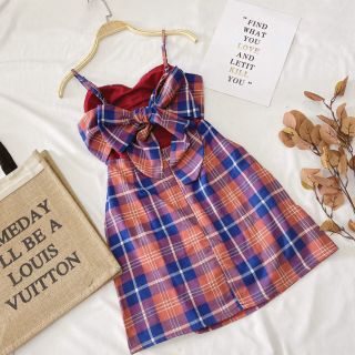 ĐẦM CARO MÀU CỘT NƠ LƯNG