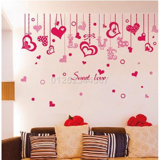 Decal dán tường dây trái tim hồng