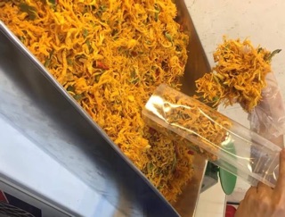 1kg khô gà lá chanh