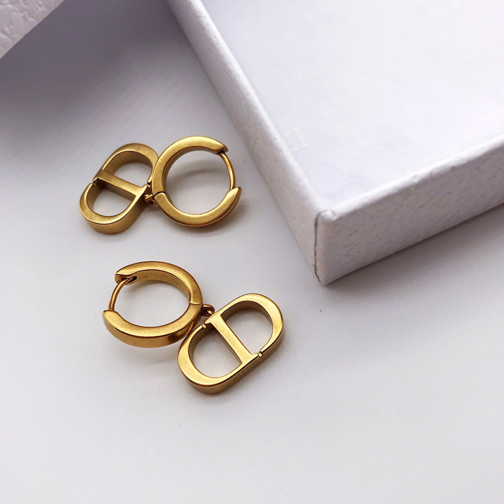 Dors bông tai Cd vàng retro kẹp tai tròn Khuyên tai nữ