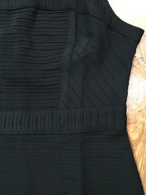Đầm body đen f21 Vnxk