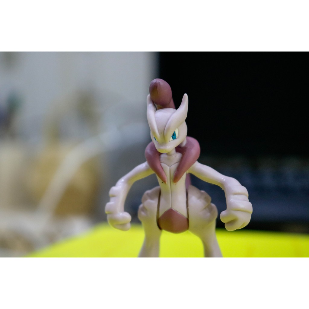 Mô hình pokemon Mega MewTwo X và Mega MewTwo Y Tomy Takara