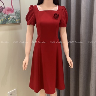 Váy cổ vuông ren trắng dáng xòe, Váy thiết kế vải mango mềm mại không nhăn, Thời trang công sở ChiB V1005