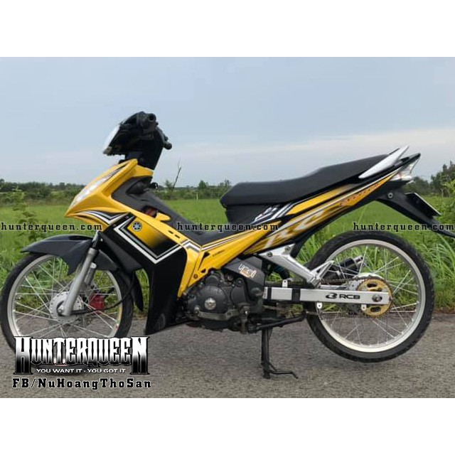 Tem rời Exciter 135 RC đời 2006-2010. Dán xe vàng đen. Thiết kế theo yêu cầu