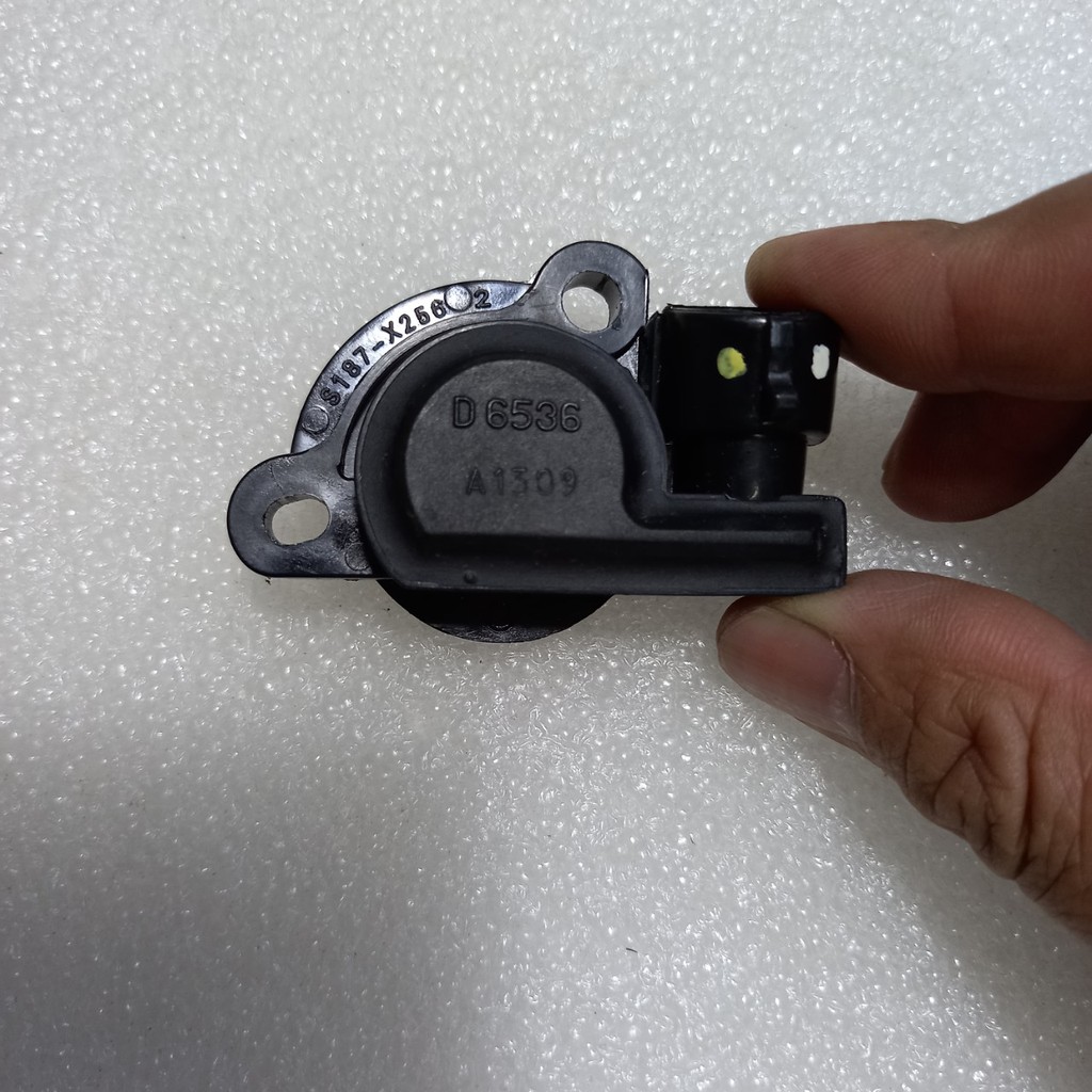 CẢM BIẾN VỊ TRÍ BƯỚM GA MATIZ 2