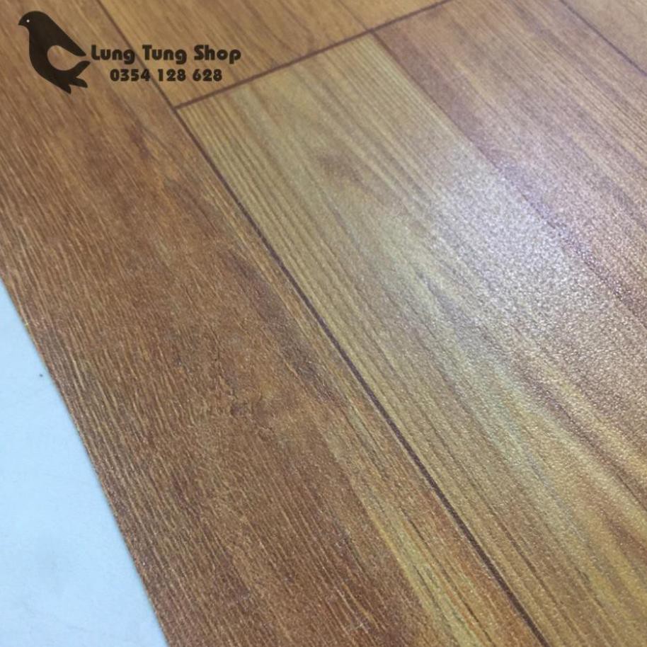 Thảm nhựa trải sàn giả gỗ - simili vân gỗ nâu ( bề mặt nhám hiện rõ vân gỗ như thật )