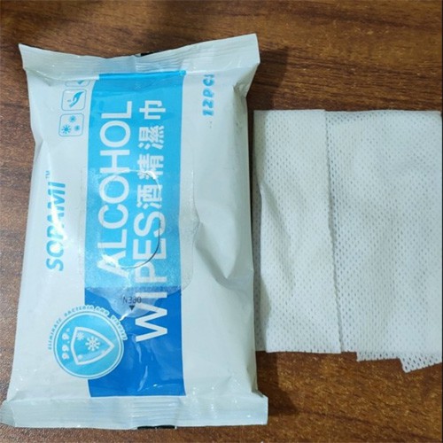 Khăn Giấy Ướt Lau Tay Có Cồn Diệt Khuẩn Alcohol Wipes Khăn Giấy Lau Bếp 1 Bịch 12 Tờ Kháng Khuẩn Đa Năng