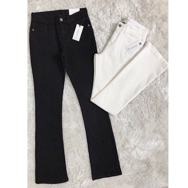 Quần jean ống bass đen và trắng