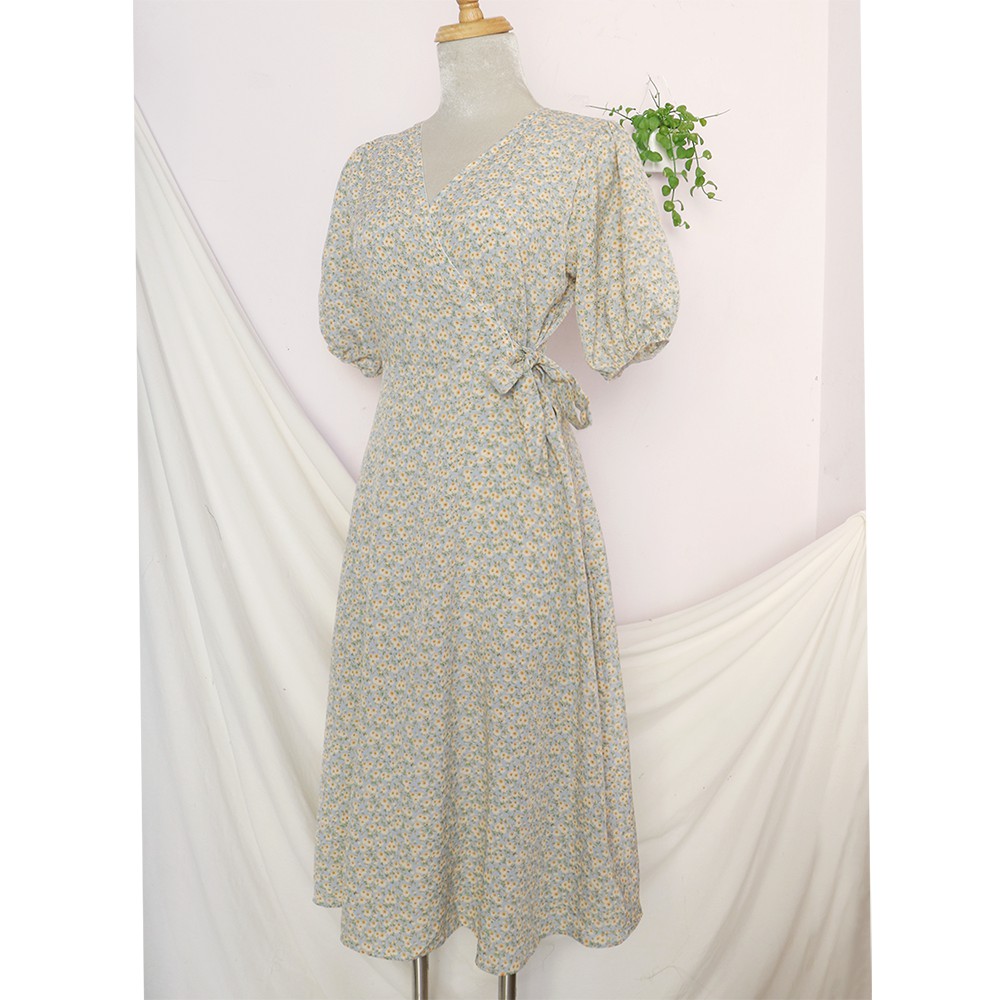 Đầm váy nữ hoa nhí dáng dài, cổ chéo dễ thương, xinh xắn Rolisa RD049 | BigBuy360 - bigbuy360.vn