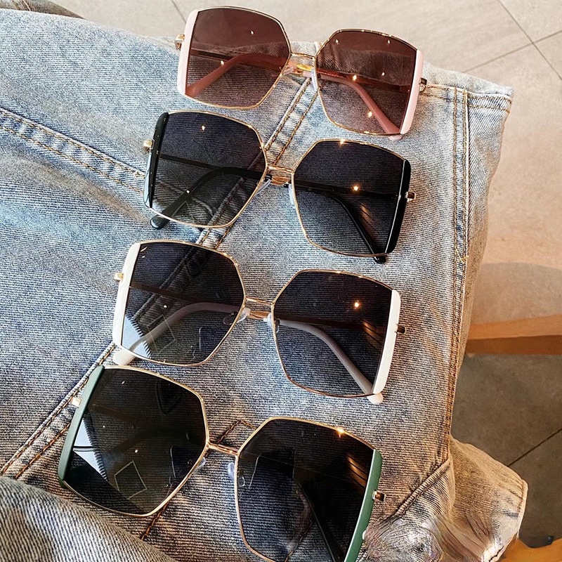 Kính Mát Nhiều Màu Sắc Chống Bức Xạ