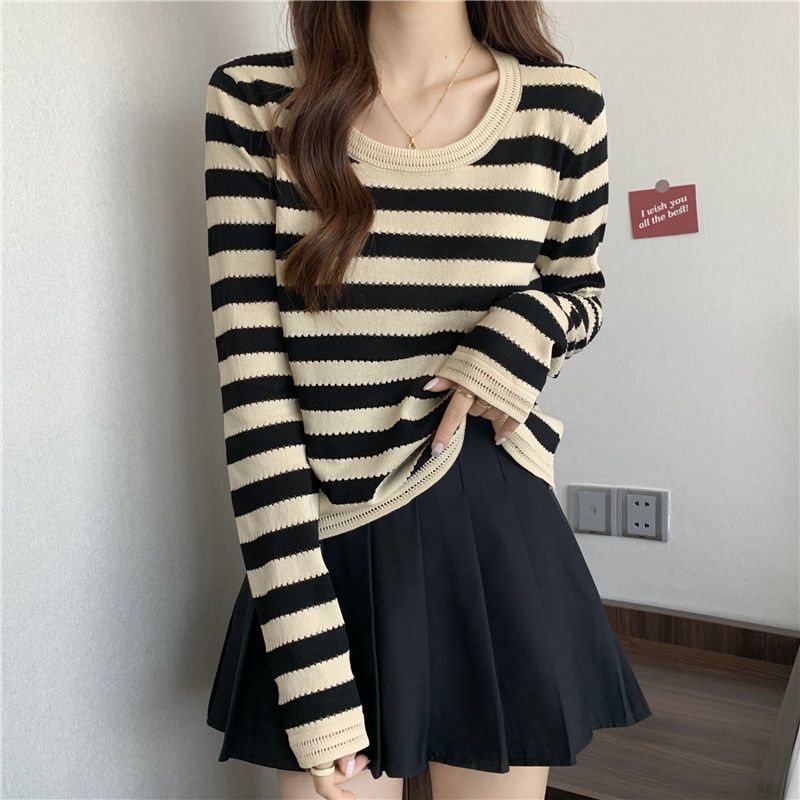 Áo Thun Tay Dài Họa Tiết Kẻ Ngang Hàn Quốc JL-TX-546