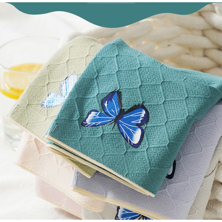 Quần lót cotton ép không đường may kháng khuẩn, tôn dáng