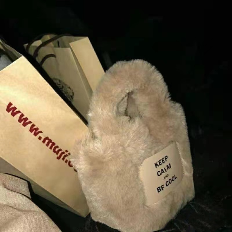 Ielgy Túi Đeo Chéo bucket Phối Lông Nhung Chất Lượng Cao In Chữ