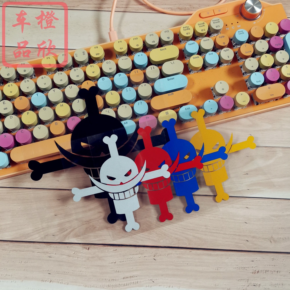 Miếng Dán Trang Trí Nắp Bình Xăng Xe Hơi / Laptop / Ipad / Điện Thoại Họa Tiết ONE PIECE Màu Phản Quang