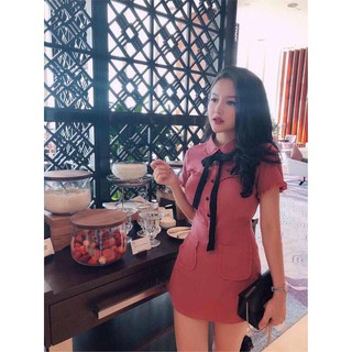 Đầm body viền bèo cổ sen dễ thương