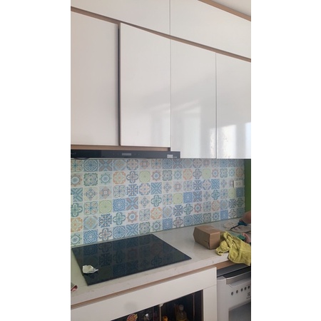 Decal gạch bông set khoảng gần 600 ô cuộn 10m x 0,6m