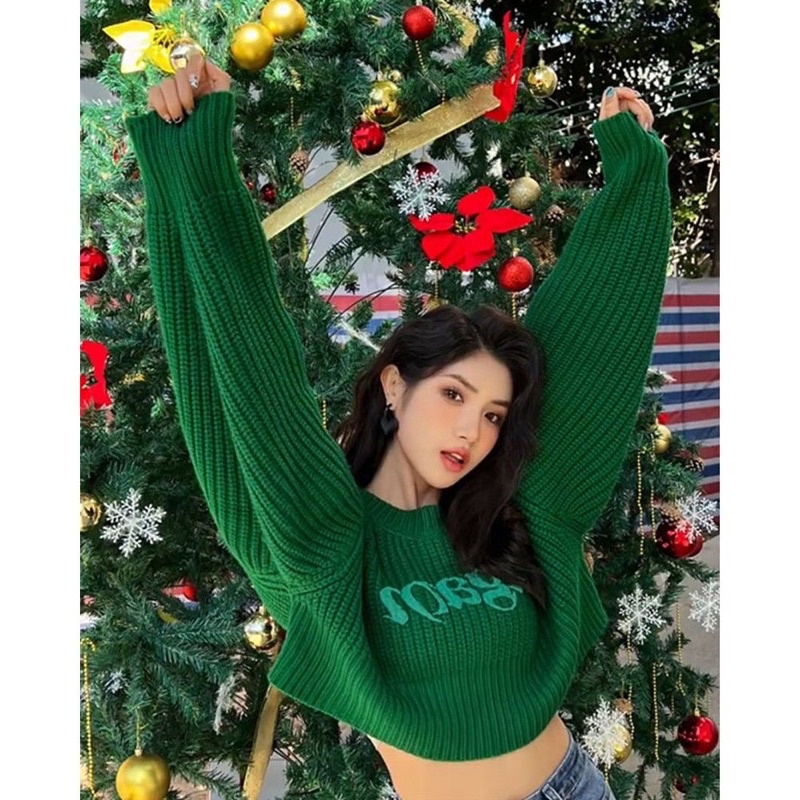 Áo len màu xanh dáng croptop, áo len màu xanh dáng ngắn