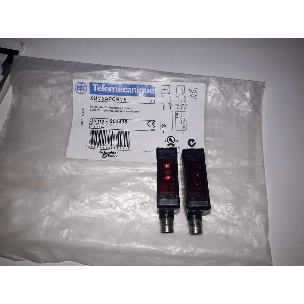 Cảm biến quang XUM2APCNM8R 12-24V
