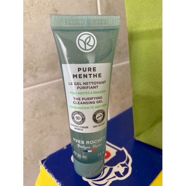 Sữa rửa mặt YvesRocher bạc hà loại mới pure menthe purifying cleansing gel 30ml
