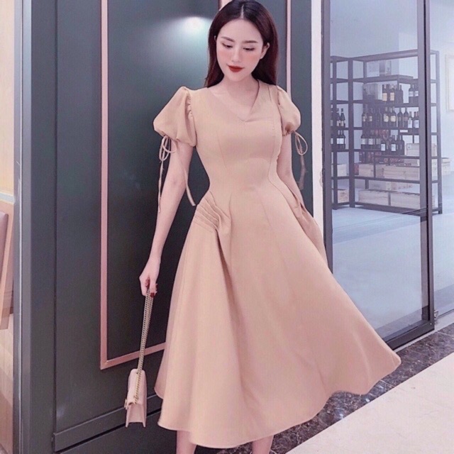 [Mã FAGREEN1505 giảm 10% tối đa 30K đơn 99K] Đầm trắng xoè xếp li eo (kèm hình thật) | BigBuy360 - bigbuy360.vn