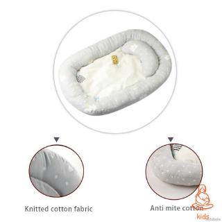Nôi ngủ có móc gắn xe đẩy em bé