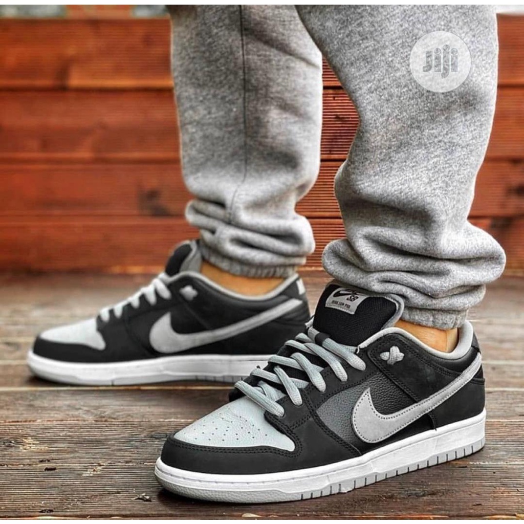 Giày sneaker SB dunk j-pack