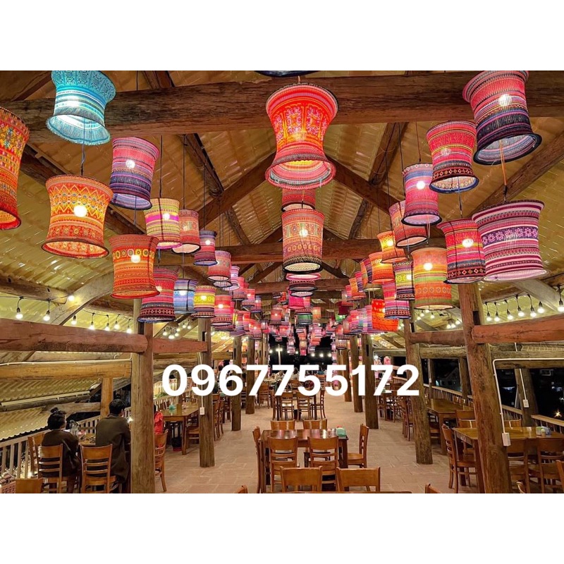 Đèn Lồng Thổ Cẩm Sapa, Kích Thuớc Cao 35Cm X 25Cm