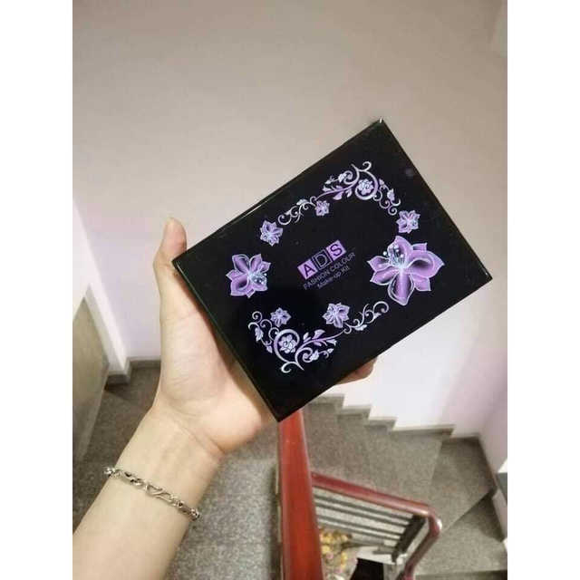 Bộ Trang Điểm ADS Chống Thấm Nước Và Lâu Trôi Cao Cấp 3 Tầng