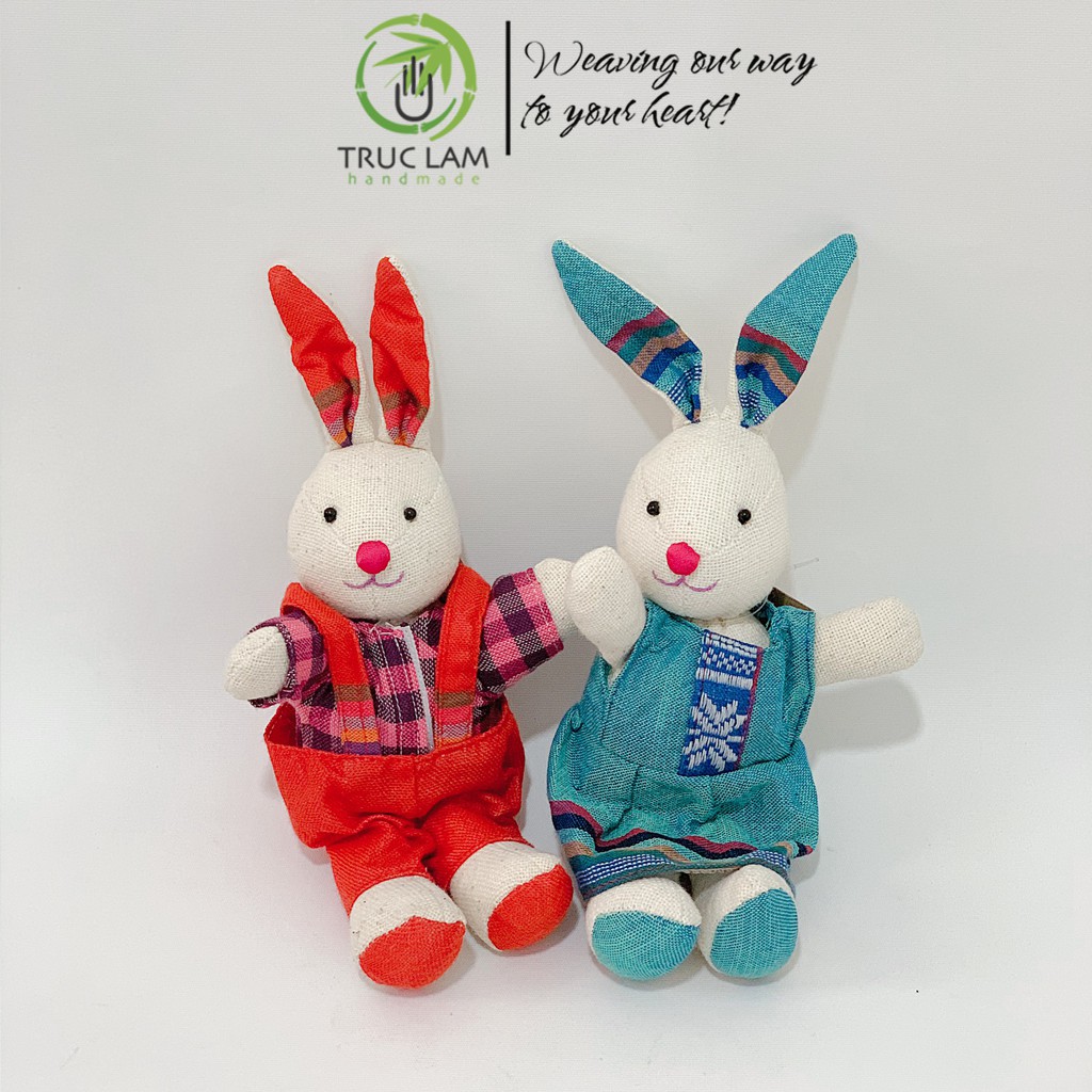Combo Đôi Bạn Thỏ Nhồi Bông Mặc Trang Phục Vải Dệt Tay Thổ Cẩm Thái Mai Châu Size Nhỏ – Trúc Lâm Handmade