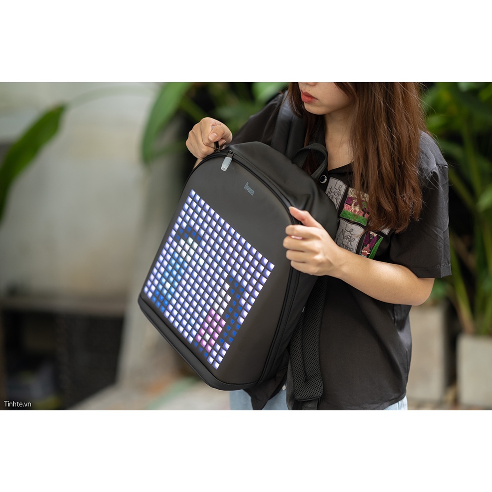 Balo Divoom – Pixoo Backpack Màn Hình LED, Ngăn Laptop 14 Inch, Chống Thấm Nước