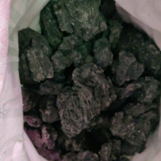 1kg Đá đen Gia Lai trang trí hồ thủy sinh, biotop