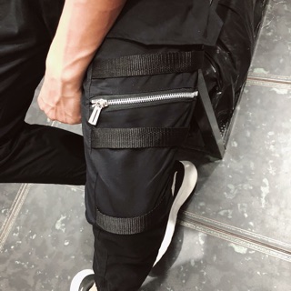 JOGGER KHOÁ MẪU MỚI !✨❣️💯